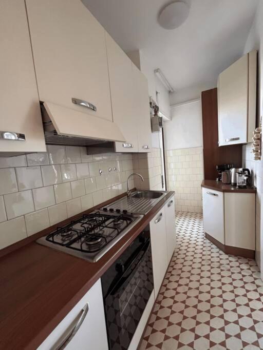 Tiberia Apartment Rzym Zewnętrze zdjęcie